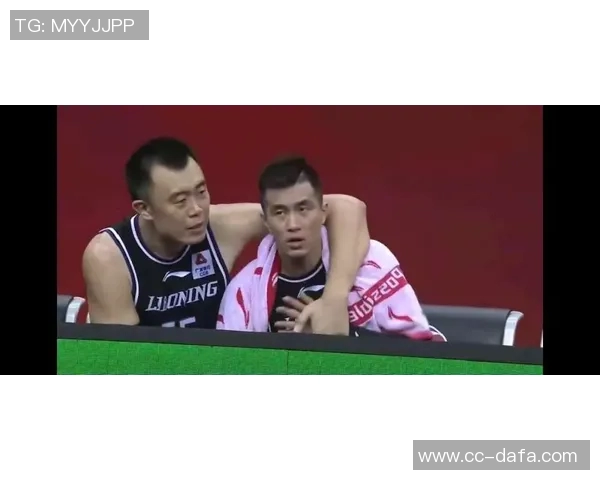 狄龙幽默回应总经理期望称下场比赛要抢回十个篮板